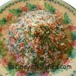 tabbouleh, ensalada de tomate y perejil