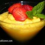 Helado de mango, maracuya y fresas