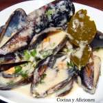 mejillones en sopa de coco 111